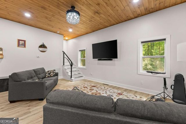 7611 Beachwood Drive, Murrayville, GA 30564