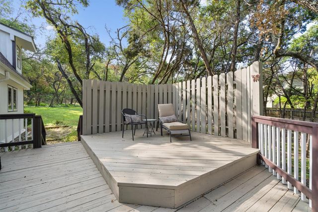 9905 Woodlake CV, Austin, TX 78733