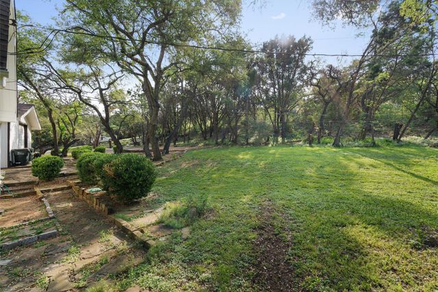 9905 Woodlake CV, Austin, TX 78733