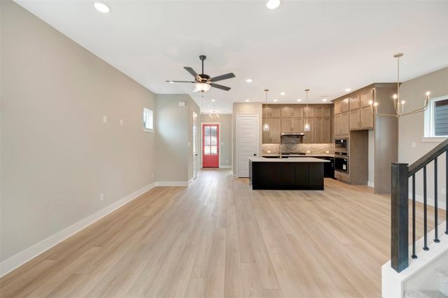 11350 Bellville Drive, Montgomery, TX 77316