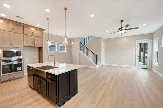 11350 Bellville Drive, Montgomery, TX 77316