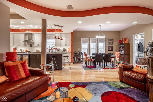 2245 N Alabama Street, Indianapolis, IN 46205