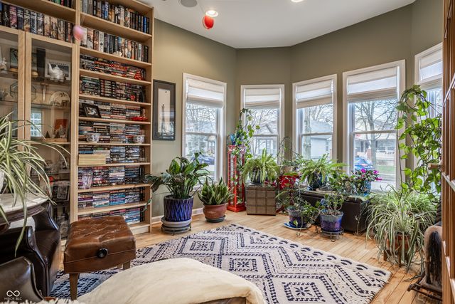 2245 N Alabama Street, Indianapolis, IN 46205