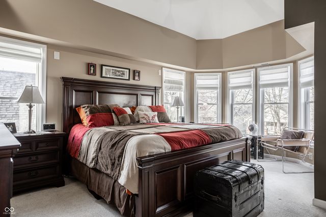 2245 N Alabama Street, Indianapolis, IN 46205