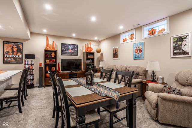 2245 N Alabama Street, Indianapolis, IN 46205