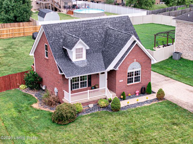 198 Spencer Ln, Mt Washington, KY 40047