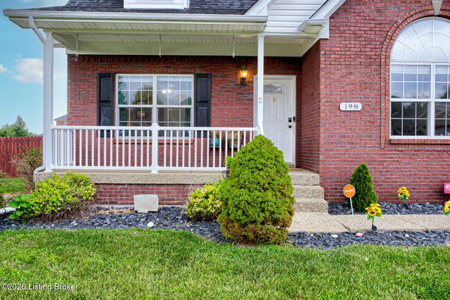 198 Spencer Ln, Mt Washington, KY 40047