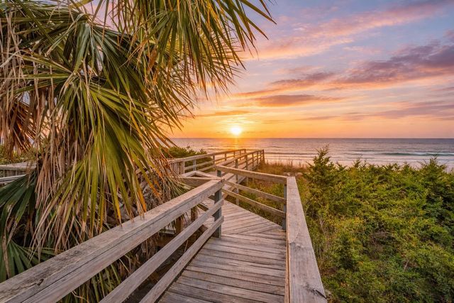 290 B Atlantic Ave., Pawleys Island, SC 29585