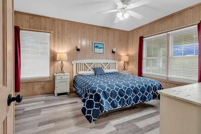 290 B Atlantic Ave., Pawleys Island, SC 29585