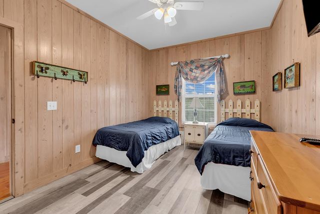 290 B Atlantic Ave., Pawleys Island, SC 29585