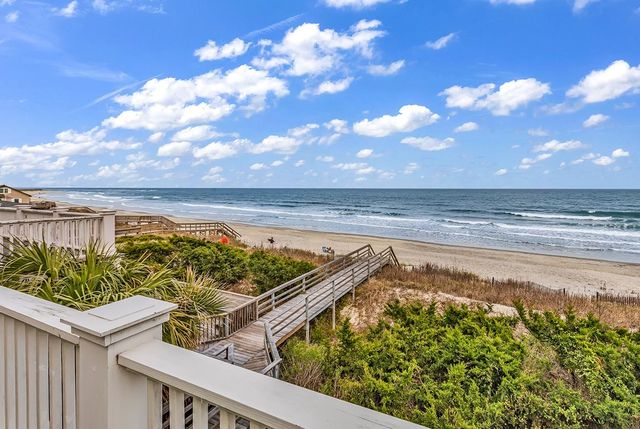 290 B Atlantic Ave., Pawleys Island, SC 29585