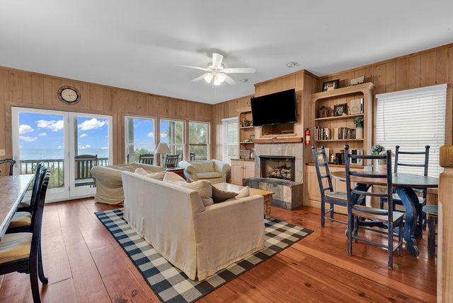 290 B Atlantic Ave., Pawleys Island, SC 29585