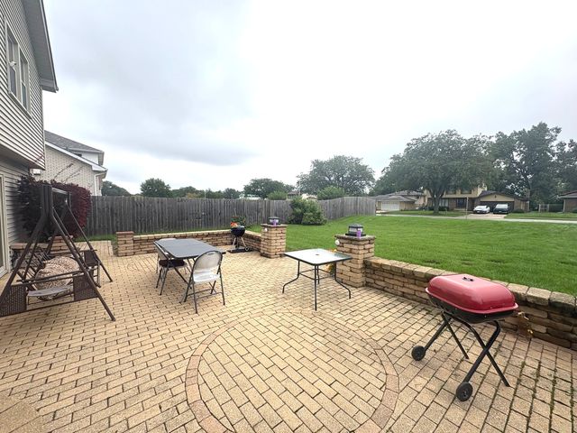 683 Primrose Lane, Matteson, IL 60443