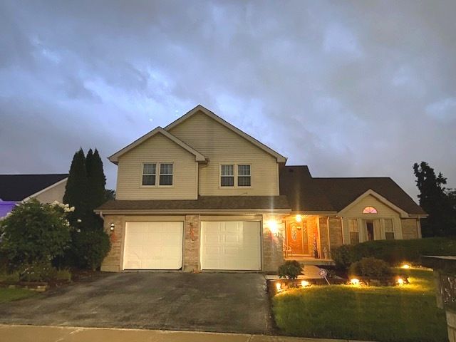 683 Primrose Lane, Matteson, IL 60443