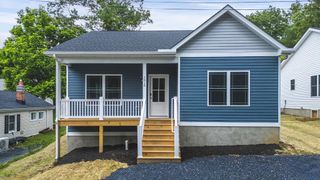 1025 FRYE ST, Waynesboro, VA 22980
