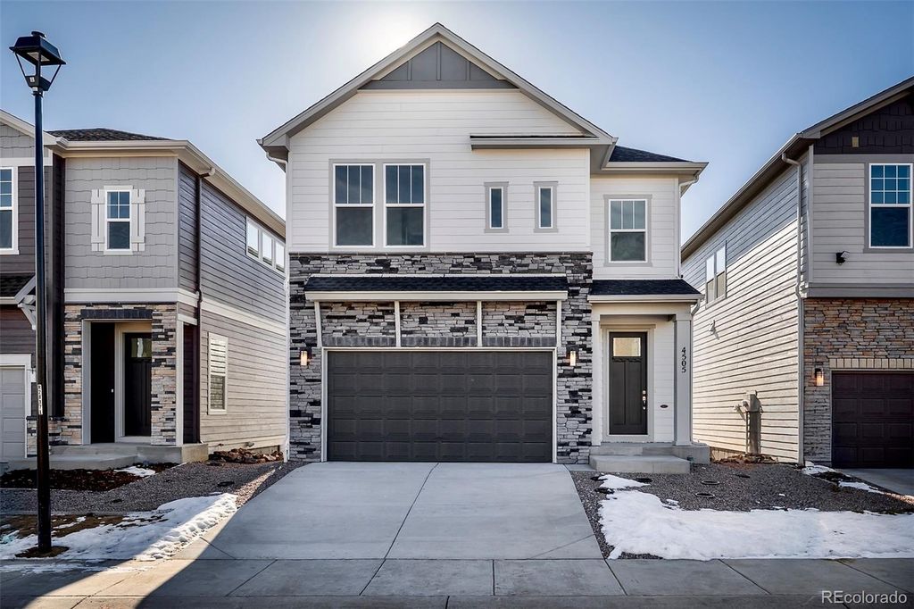 4505 Peak Crest View, Colorado Springs, CO 80918