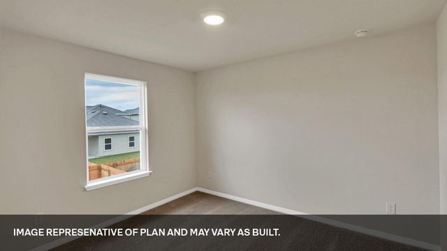 118 Gilmer LN, Buda, TX 78610