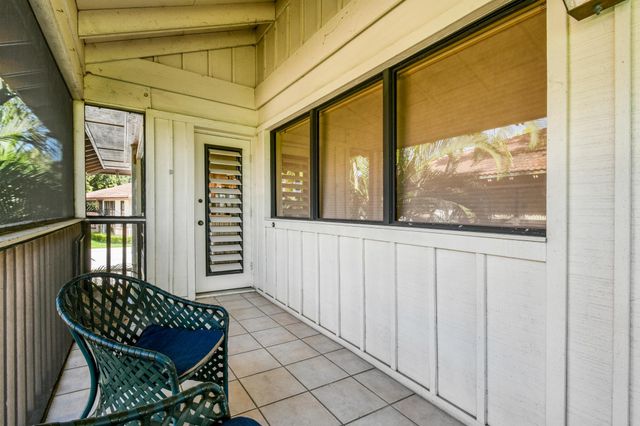 326 Brackenwood Circle, Palm Beach Gardens, FL 33418