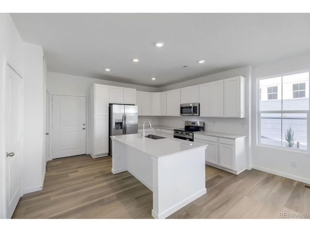 15526 Gilpin Ave, Parker, CO 80134