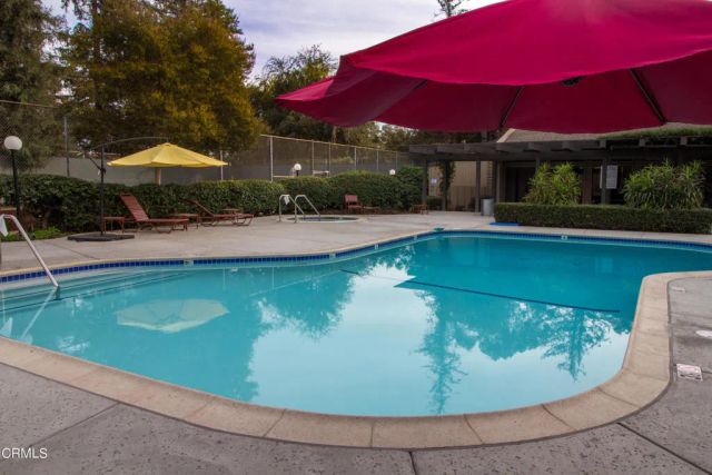 243 Rosemont Avenue, Pasadena, CA 91103