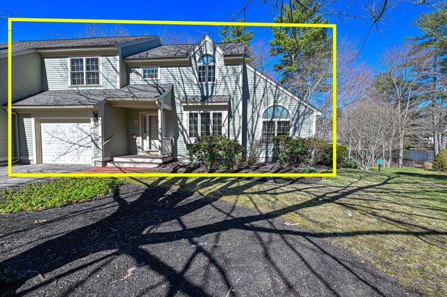 63 Peninsula Drive, Stratham, NH 03885