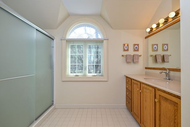 63 Peninsula Drive, Stratham, NH 03885