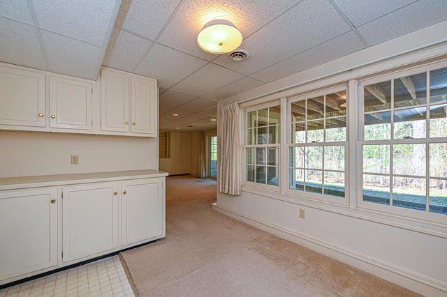 63 Peninsula Drive, Stratham, NH 03885