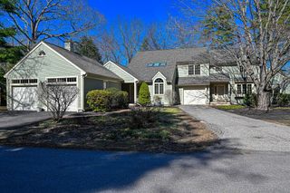 63 Peninsula Drive, Stratham, NH 03885