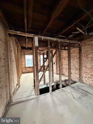 1604 LEMMON ST, Baltimore, MD 21223