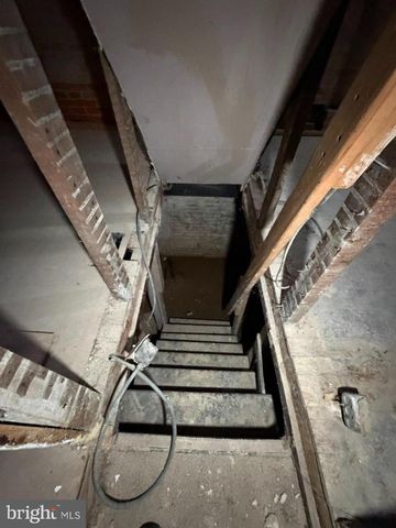 1604 LEMMON ST, Baltimore, MD 21223