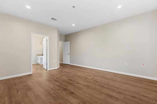 120 Ruellia DR, Georgetown, TX 78633