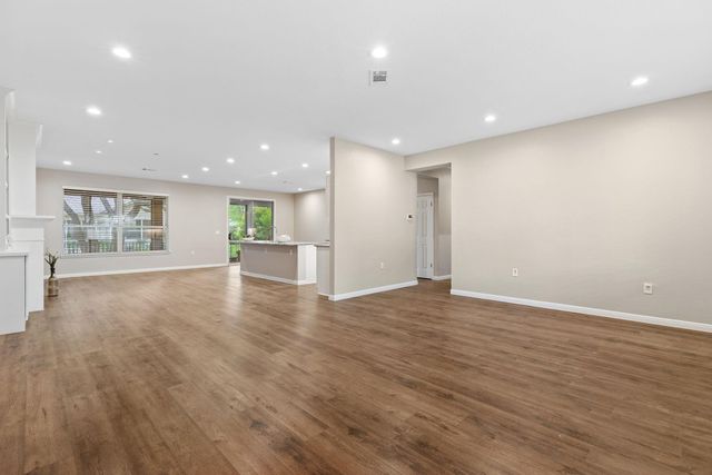 120 Ruellia DR, Georgetown, TX 78633