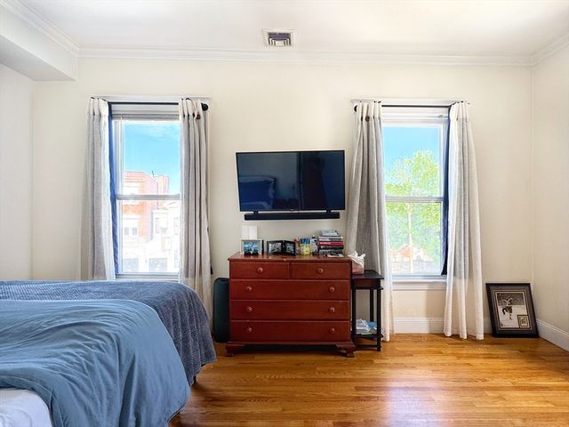 176 Dorchester 2, Boston, MA 02127