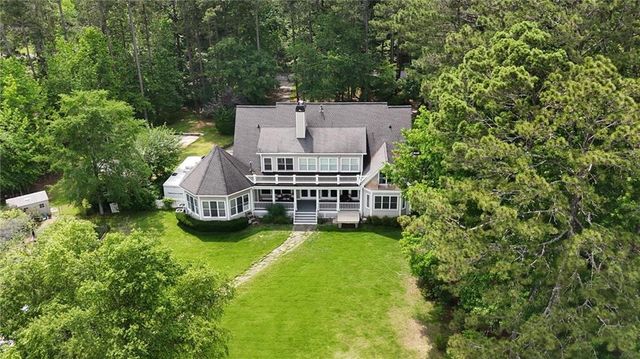 625 W LAKE Drive, Oxford, GA 30054