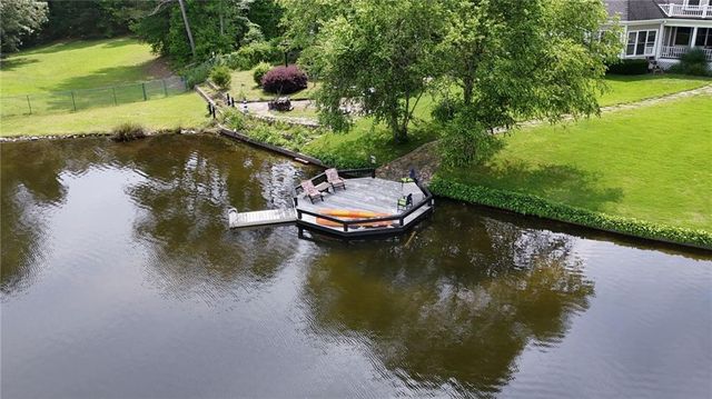 625 W LAKE Drive, Oxford, GA 30054