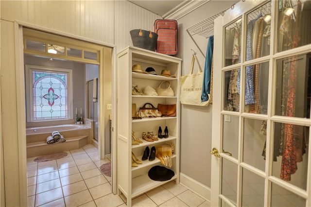 625 W LAKE Drive, Oxford, GA 30054