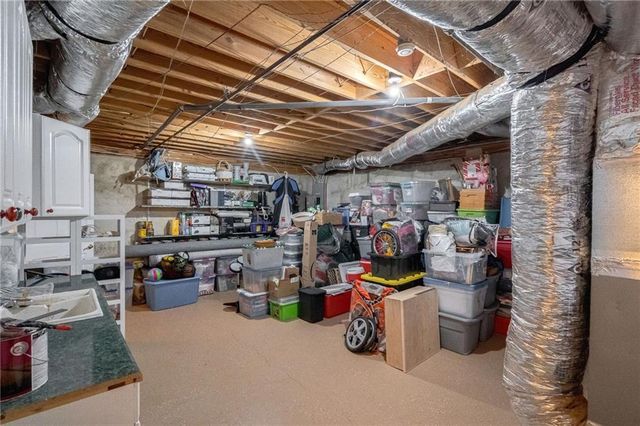 625 W LAKE Drive, Oxford, GA 30054