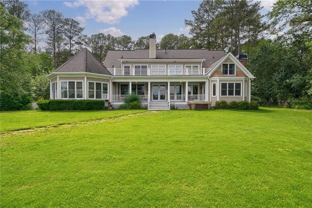 625 W LAKE Drive, Oxford, GA 30054