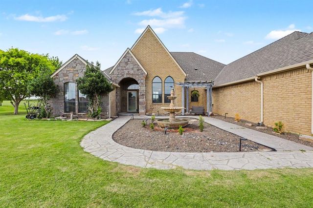 13140 E Big Sky Drive, Edmond, OK 73025