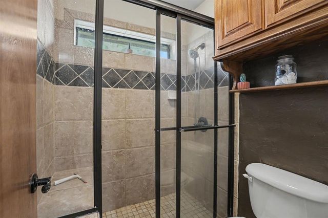 13140 E Big Sky Drive, Edmond, OK 73025