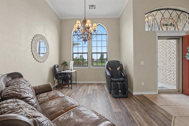 13140 E Big Sky Drive, Edmond, OK 73025