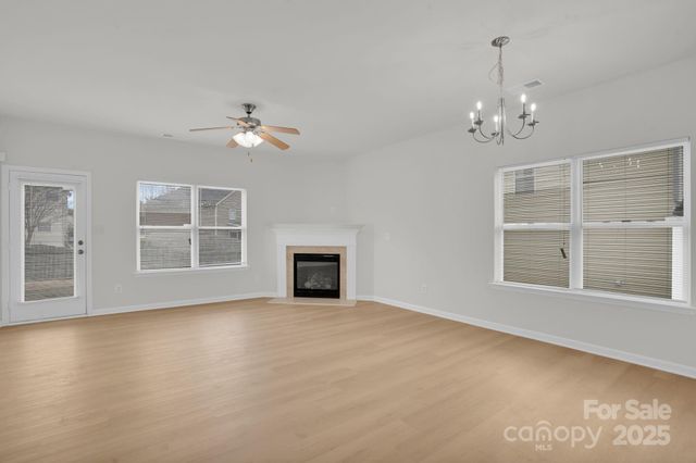 506 Lindsborg Trail, Monroe, NC 28110