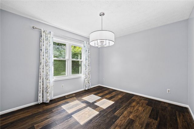 155 Brook Trout Lane, Irondequoit, NY 14622