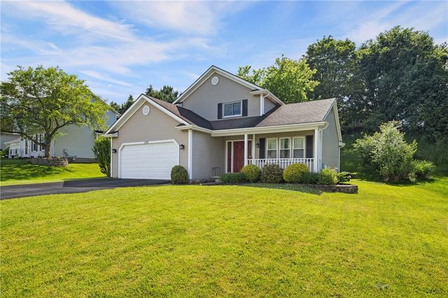155 Brook Trout Lane, Irondequoit, NY 14622