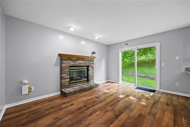 155 Brook Trout Lane, Irondequoit, NY 14622