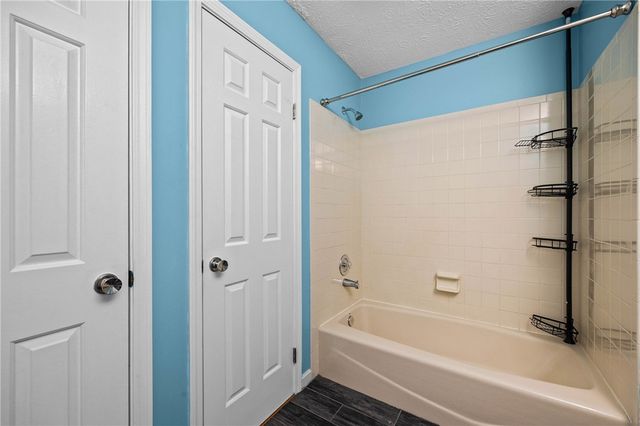 155 Brook Trout Lane, Irondequoit, NY 14622