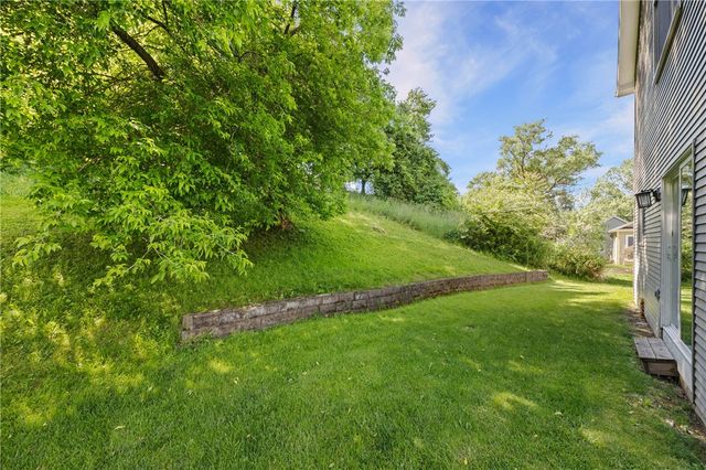 155 Brook Trout Lane, Irondequoit, NY 14622