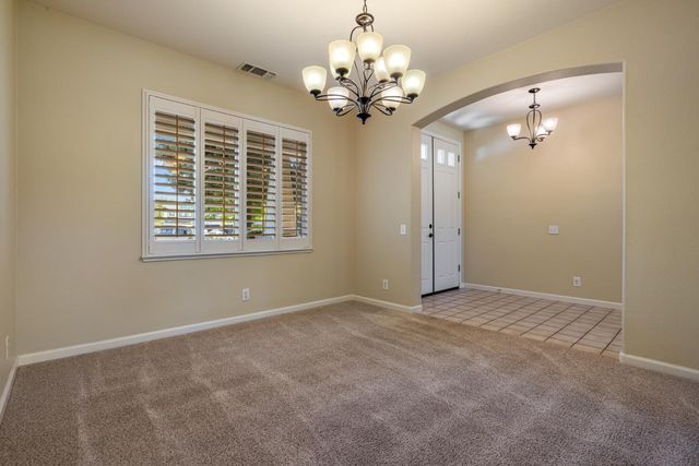 4201 Encore Ln, Modesto, CA 95357