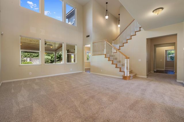 4201 Encore Ln, Modesto, CA 95357