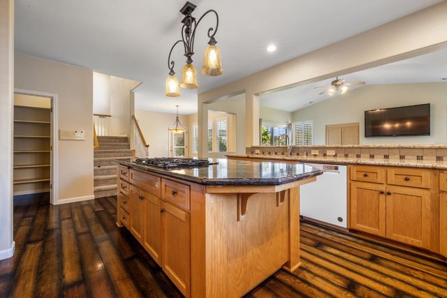 4201 Encore Ln, Modesto, CA 95357